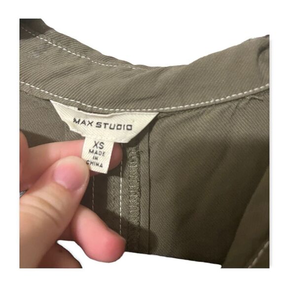 Max studio dress XS extra small green olive army EUC button up short sleeve EUC - Picture 5 of 7